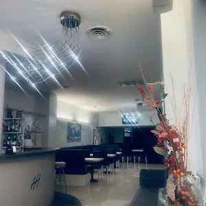 https://hotel-holiday-bologna.emilia-romagnahotels.net