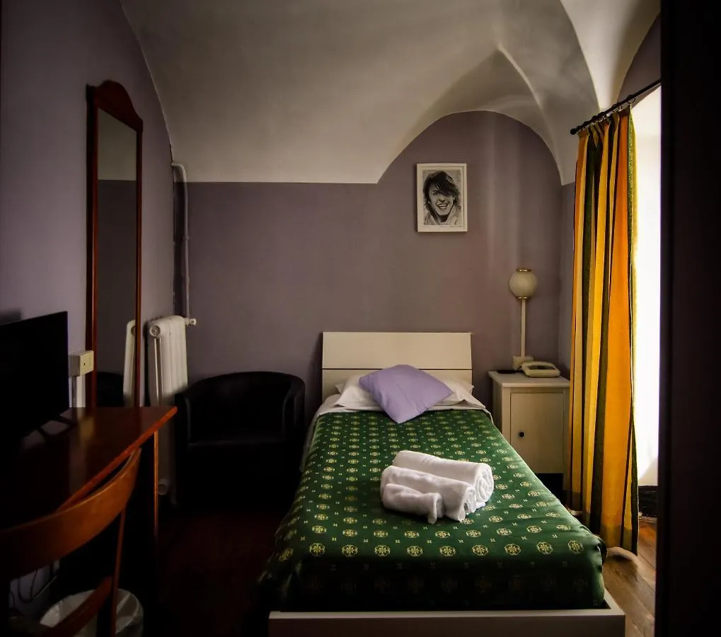 Hotel Villa Bonera Генуя 2*,